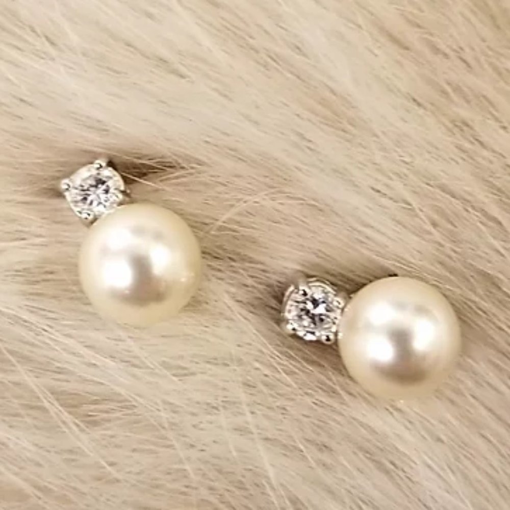 Costume Pearl and Crystal Studs